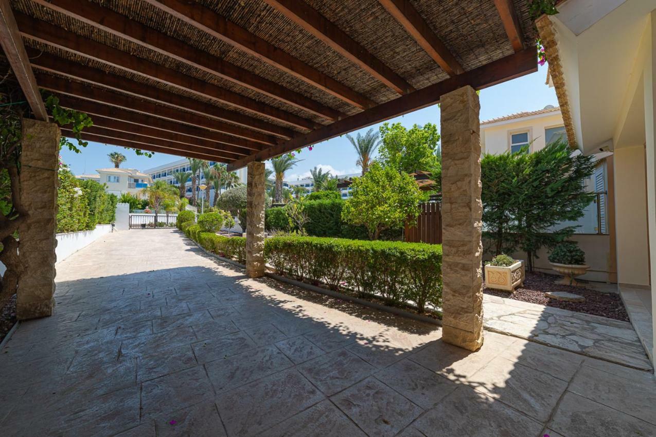 Villa Sunrise 11 Корал-Бэй Экстерьер фото