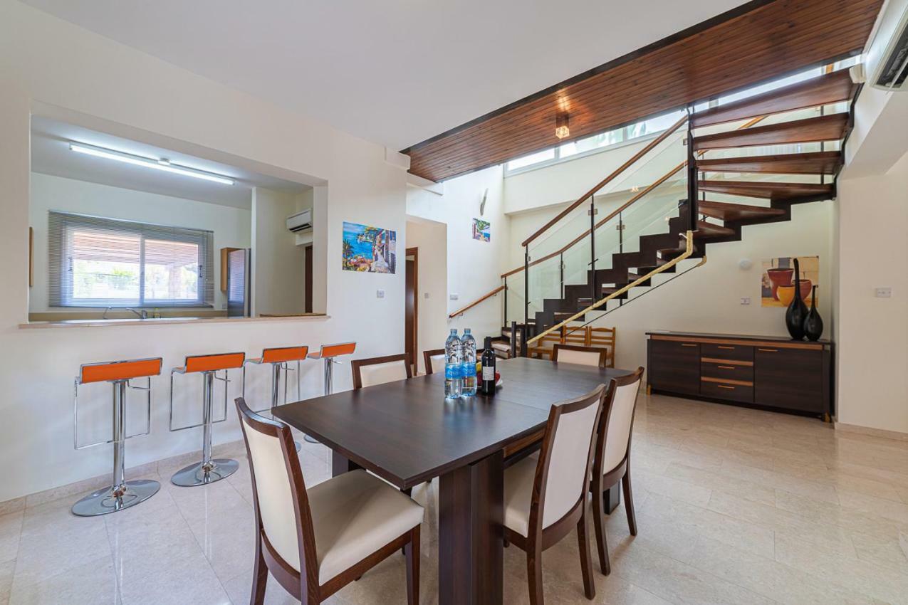 Villa Sunrise 11 Корал-Бэй Экстерьер фото