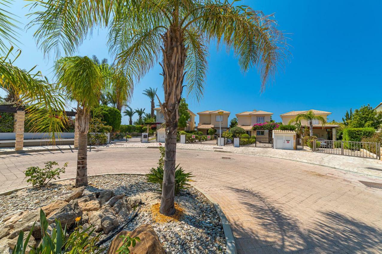 Villa Sunrise 11 Корал-Бэй Экстерьер фото